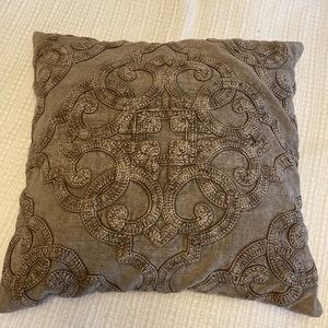 Pottery barn pillow cover